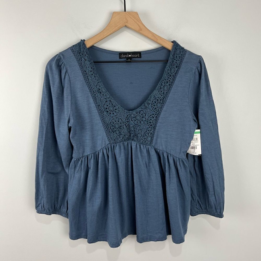 Derek Heart Blue Long Sleeve Lace Neckline Top M NWT